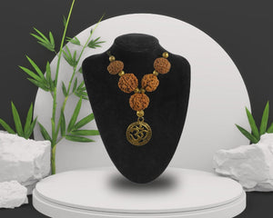 Rudraksha Kavach - Rudra Kailash